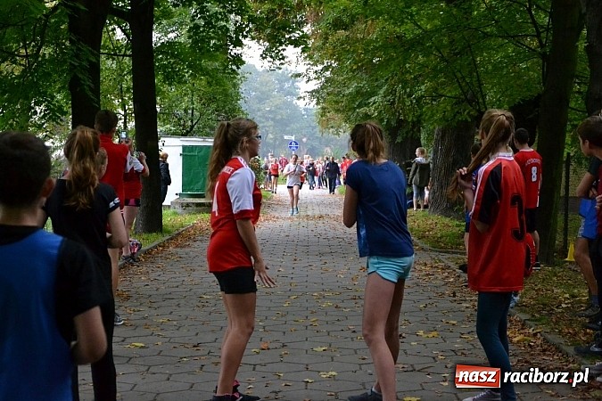 Zdjęcie w galerii na portalu naszraciborz.pl: W Tworkowie królowały dziś przełaje  wiadomości z regionu