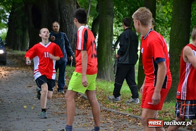 Zdjęcie w galerii na portalu naszraciborz.pl: W Tworkowie królowały dziś przełaje  wiadomości z regionu