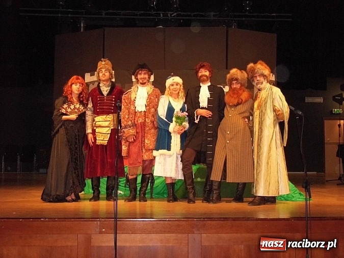 Zdjęcie w galerii na portalu naszraciborz.pl: Młodzi aktorzy z TE-REG-REC z występami w Londynie - zobacz wideo wiadomości z regionu