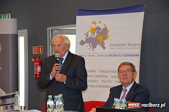 Zdjęcie w galerii na portalu naszraciborz.pl: Co dalej z budynkami z wielkiej płyty? wiadomości z regionu