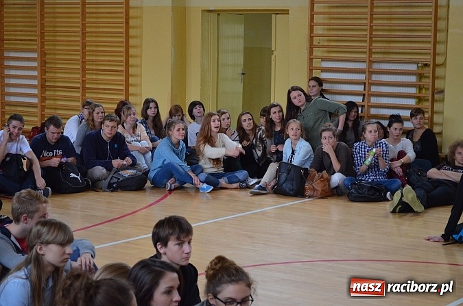 Zdjęcie w galerii na portalu naszraciborz.pl: Dzień Języków Obcych w II LO wiadomości z regionu