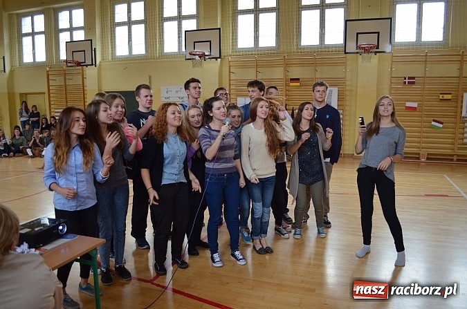 Zdjęcie w galerii na portalu naszraciborz.pl: Dzień Języków Obcych w II LO wiadomości z regionu