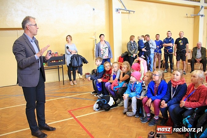 Zdjęcie w galerii na portalu naszraciborz.pl: Ścianka wspinaczkowa oficjalnie otwarta! wiadomości z regionu