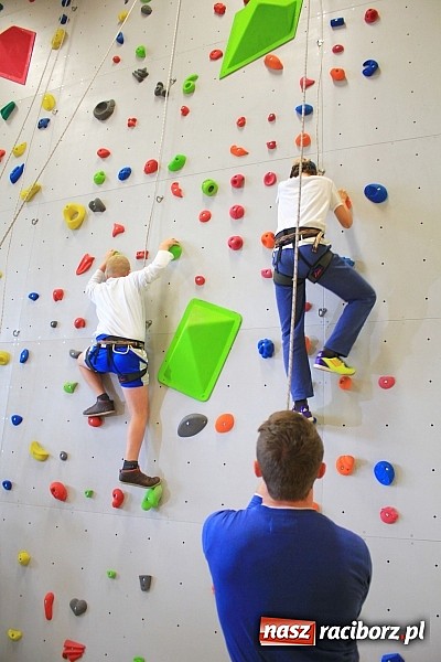 Zdjęcie w galerii na portalu naszraciborz.pl: Ścianka wspinaczkowa oficjalnie otwarta! wiadomości z regionu