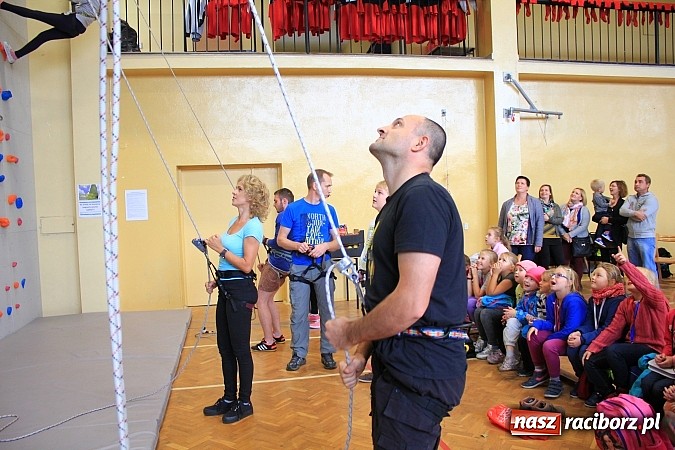 Zdjęcie w galerii na portalu naszraciborz.pl: Ścianka wspinaczkowa oficjalnie otwarta! wiadomości z regionu