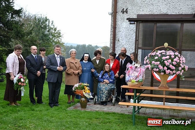 Zdjęcie w galerii na portalu naszraciborz.pl: Maria Piszczan obchodzi setne urodziny wiadomości z regionu