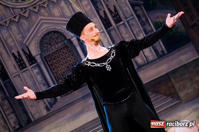 Zdjęcie w galerii na portalu naszraciborz.pl: Romeo i Julia na deskach sceny RCK  wiadomości z regionu