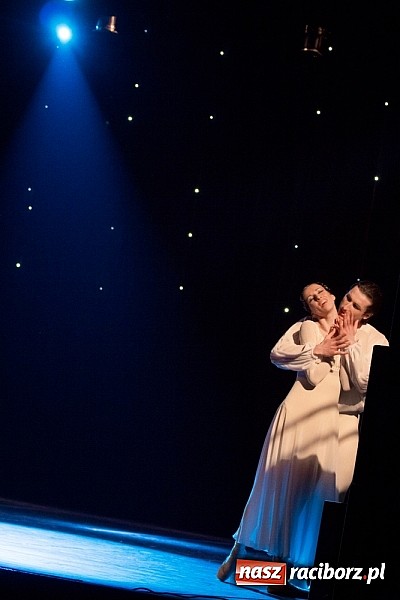 Zdjęcie w galerii na portalu naszraciborz.pl: Romeo i Julia na deskach sceny RCK  wiadomości z regionu