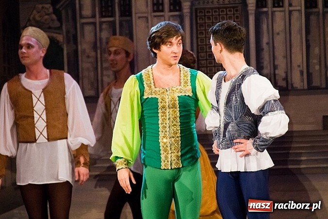 Zdjęcie w galerii na portalu naszraciborz.pl: Romeo i Julia na deskach sceny RCK  wiadomości z regionu