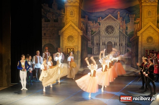 Zdjęcie w galerii na portalu naszraciborz.pl: Romeo i Julia na deskach sceny RCK  wiadomości z regionu