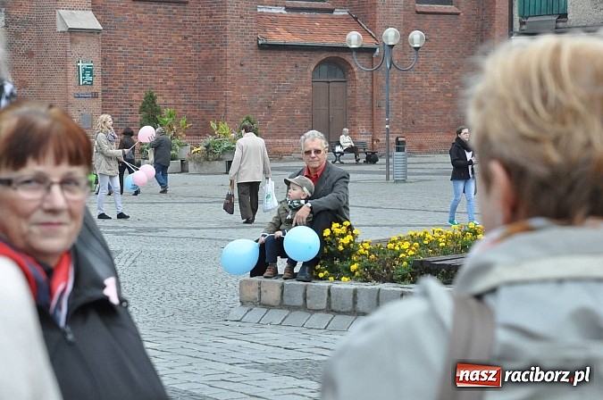 Zdjęcie w galerii na portalu naszraciborz.pl: XV jubileuszowy raciborski Marsz Nadziei wiadomości z regionu