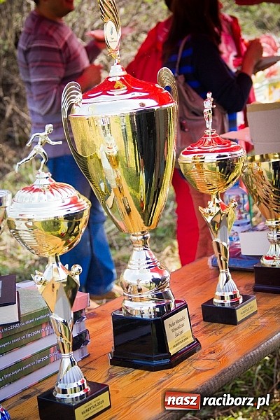 Zdjęcie w galerii na portalu naszraciborz.pl: Raciborski Hubertus 2014. Przy Huzarskiej na Ostrogu spotkali się miłośnicy koni wiadomości z regionu