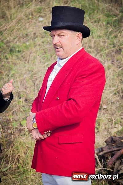 Zdjęcie w galerii na portalu naszraciborz.pl: Raciborski Hubertus 2014. Przy Huzarskiej na Ostrogu spotkali się miłośnicy koni wiadomości z regionu