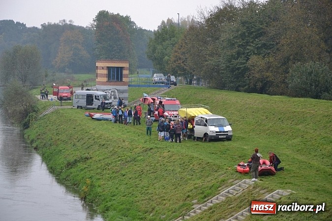 Zdjęcie w galerii na portalu naszraciborz.pl: Meandry Odry oficjalnie zamknięte. Do wiosny wiadomości z regionu