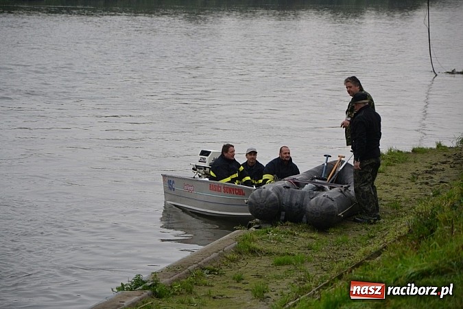 Zdjęcie w galerii na portalu naszraciborz.pl: Meandry Odry oficjalnie zamknięte. Do wiosny wiadomości z regionu