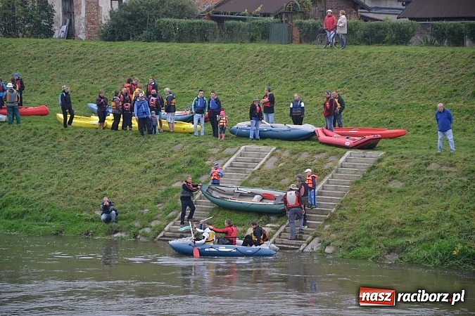 Zdjęcie w galerii na portalu naszraciborz.pl: Meandry Odry oficjalnie zamknięte. Do wiosny wiadomości z regionu