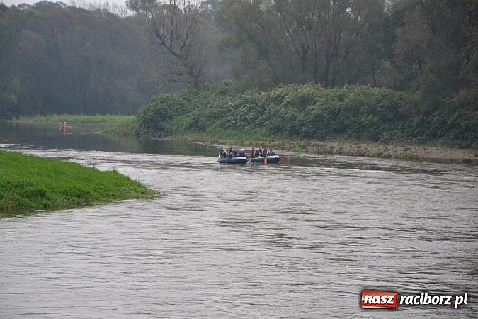 Zdjęcie w galerii na portalu naszraciborz.pl: Meandry Odry oficjalnie zamknięte. Do wiosny wiadomości z regionu