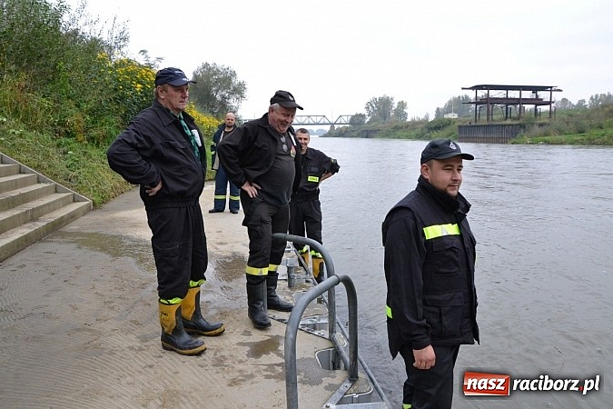 Zdjęcie w galerii na portalu naszraciborz.pl: Meandry Odry oficjalnie zamknięte. Do wiosny wiadomości z regionu