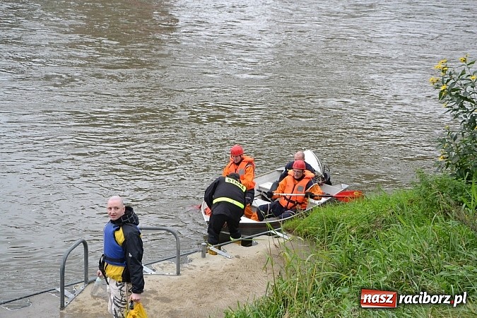 Zdjęcie w galerii na portalu naszraciborz.pl: Meandry Odry oficjalnie zamknięte. Do wiosny wiadomości z regionu