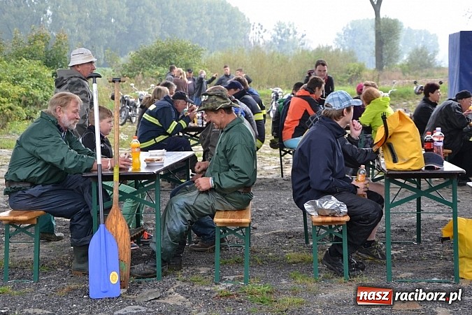Zdjęcie w galerii na portalu naszraciborz.pl: Meandry Odry oficjalnie zamknięte. Do wiosny wiadomości z regionu