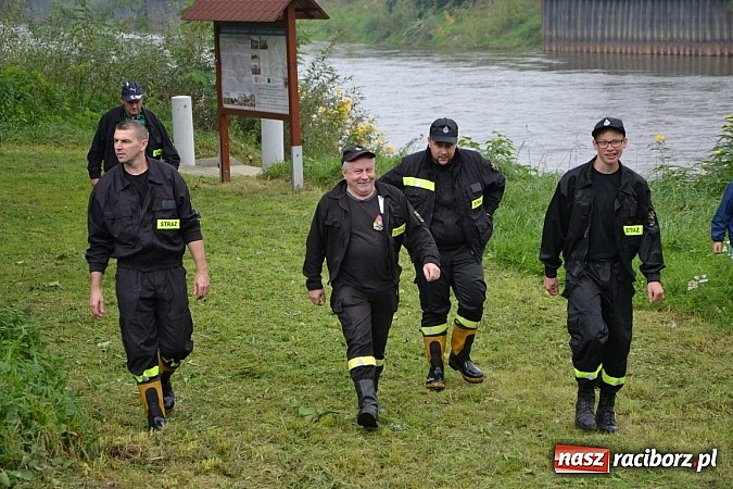 Zdjęcie w galerii na portalu naszraciborz.pl: Meandry Odry oficjalnie zamknięte. Do wiosny wiadomości z regionu