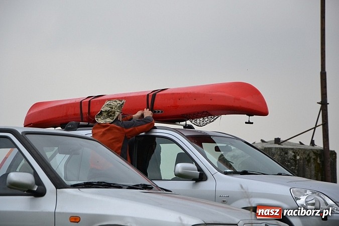 Zdjęcie w galerii na portalu naszraciborz.pl: Meandry Odry oficjalnie zamknięte. Do wiosny wiadomości z regionu