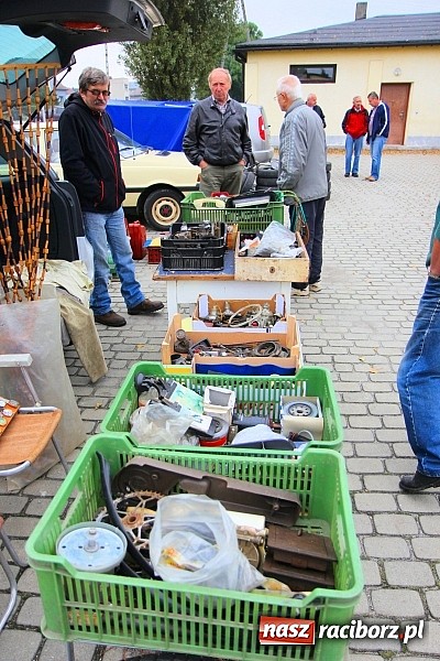 Zdjęcie w galerii na portalu naszraciborz.pl: Zakończenie sezonu motorowego, czyli zlot oldtimerów oraz motobazar w Zabełkowie wiadomości z regionu