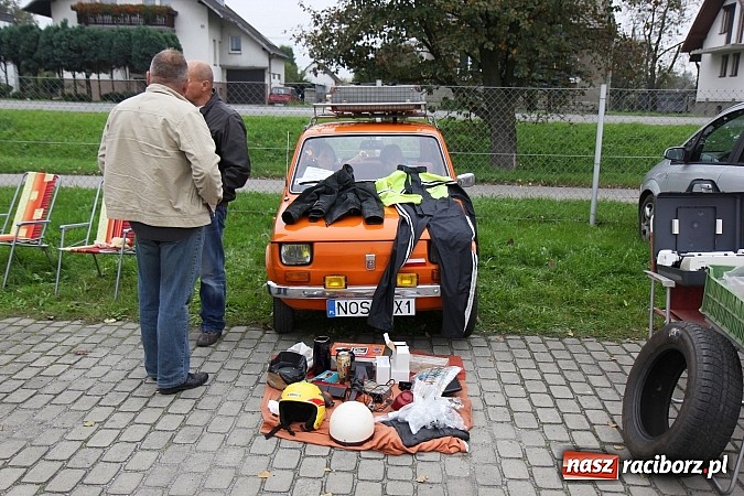 Zdjęcie w galerii na portalu naszraciborz.pl: Zakończenie sezonu motorowego, czyli zlot oldtimerów oraz motobazar w Zabełkowie wiadomości z regionu