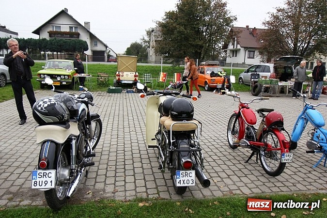Zdjęcie w galerii na portalu naszraciborz.pl: Zakończenie sezonu motorowego, czyli zlot oldtimerów oraz motobazar w Zabełkowie wiadomości z regionu