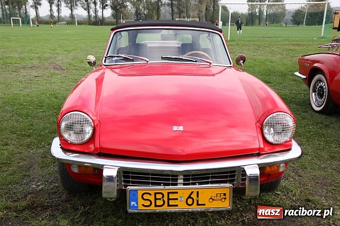 Zdjęcie w galerii na portalu naszraciborz.pl: Zakończenie sezonu motorowego, czyli zlot oldtimerów oraz motobazar w Zabełkowie wiadomości z regionu