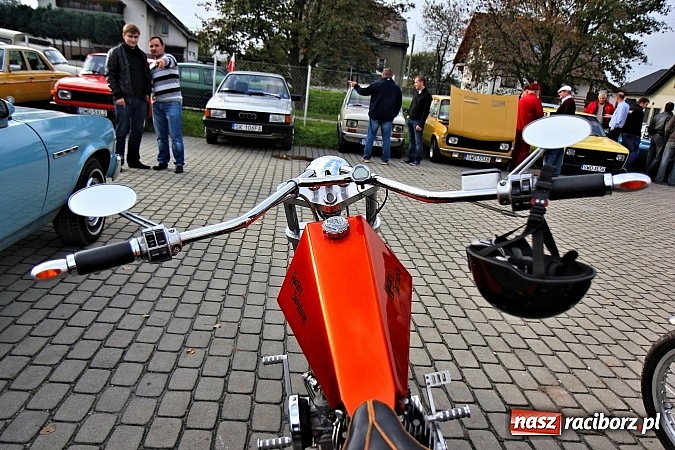Zdjęcie w galerii na portalu naszraciborz.pl: Zakończenie sezonu motorowego, czyli zlot oldtimerów oraz motobazar w Zabełkowie wiadomości z regionu