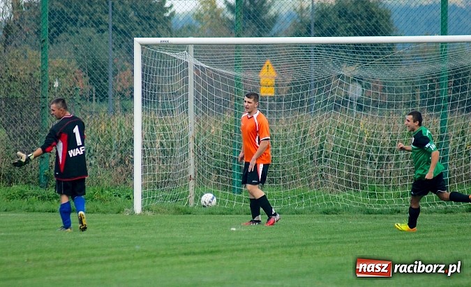 Zdjęcie w galerii na portalu naszraciborz.pl: B klasa: Wicher z Płoni zdmuchnął Olszynkę wiadomości z regionu
