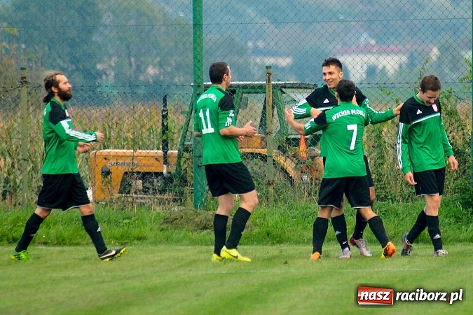 Zdjęcie w galerii na portalu naszraciborz.pl: B klasa: Wicher z Płoni zdmuchnął Olszynkę wiadomości z regionu