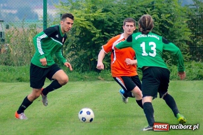 Zdjęcie w galerii na portalu naszraciborz.pl: B klasa: Wicher z Płoni zdmuchnął Olszynkę wiadomości z regionu