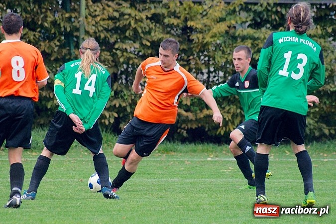 Zdjęcie w galerii na portalu naszraciborz.pl: B klasa: Wicher z Płoni zdmuchnął Olszynkę wiadomości z regionu