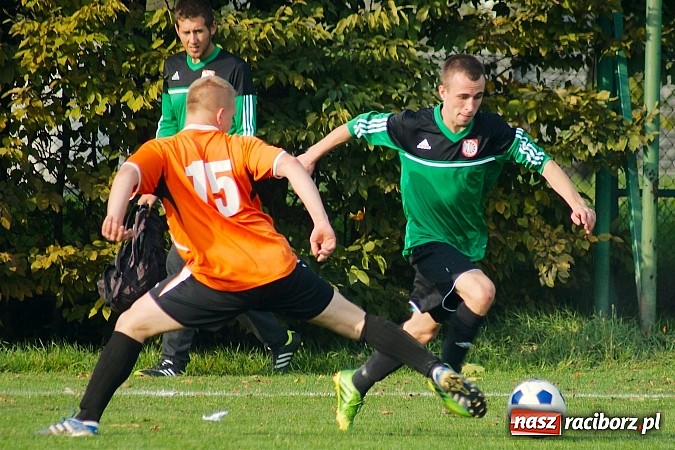 Zdjęcie w galerii na portalu naszraciborz.pl: B klasa: Wicher z Płoni zdmuchnął Olszynkę wiadomości z regionu