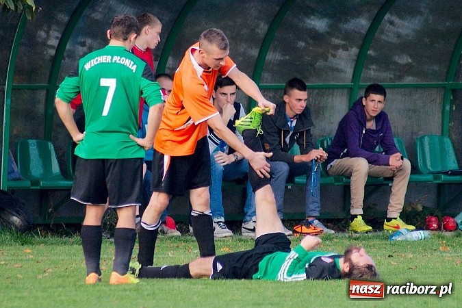 Zdjęcie w galerii na portalu naszraciborz.pl: B klasa: Wicher z Płoni zdmuchnął Olszynkę wiadomości z regionu