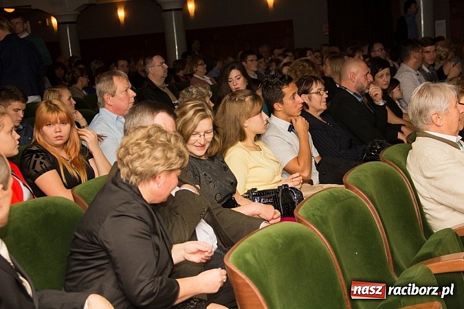 Zdjęcie w galerii na portalu naszraciborz.pl: Jubileusz 20-lecia zespołu Miraż wiadomości z regionu