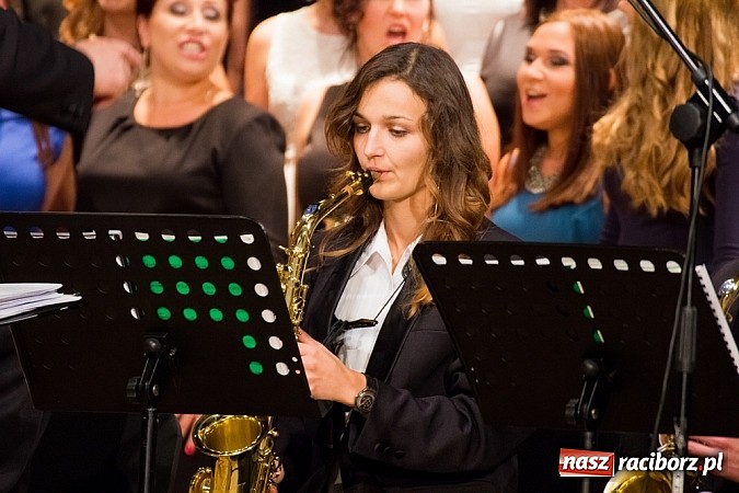 Zdjęcie w galerii na portalu naszraciborz.pl: Jubileusz 20-lecia zespołu Miraż wiadomości z regionu