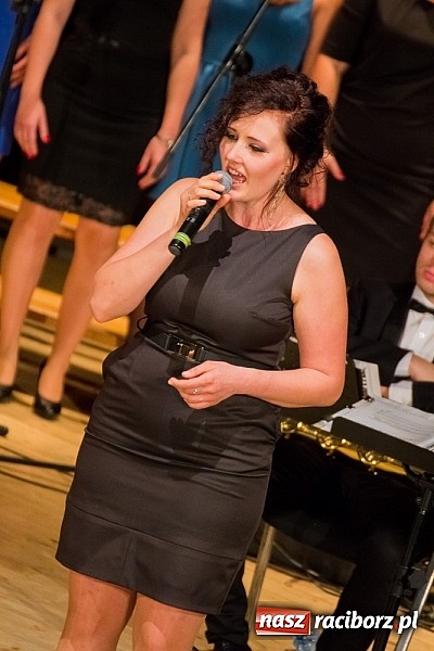 Zdjęcie w galerii na portalu naszraciborz.pl: Jubileusz 20-lecia zespołu Miraż wiadomości z regionu