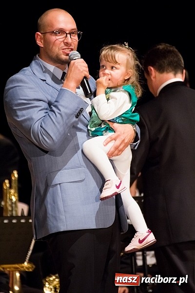 Zdjęcie w galerii na portalu naszraciborz.pl: Jubileusz 20-lecia zespołu Miraż wiadomości z regionu