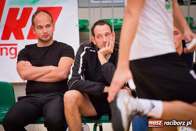 Zdjęcie w galerii na portalu naszraciborz.pl: Spacer Czarnych Katowice w Arenie Rafako wiadomości z regionu