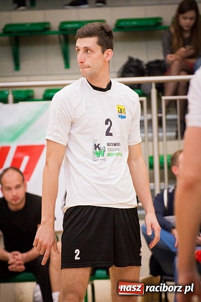 Zdjęcie w galerii na portalu naszraciborz.pl: Spacer Czarnych Katowice w Arenie Rafako wiadomości z regionu