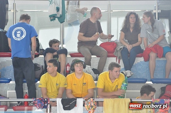 Zdjęcie w galerii na portalu naszraciborz.pl: Puchar Sprintu na krytej pływalni SMS-u wiadomości z regionu