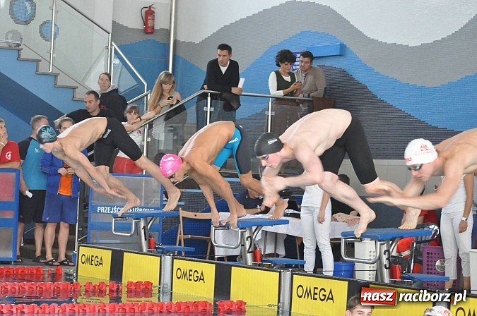 Zdjęcie w galerii na portalu naszraciborz.pl: Puchar Sprintu na krytej pływalni SMS-u wiadomości z regionu