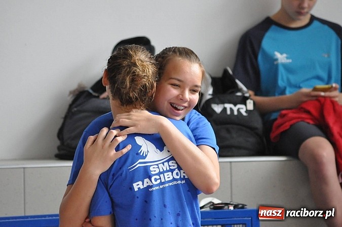Zdjęcie w galerii na portalu naszraciborz.pl: Puchar Sprintu na krytej pływalni SMS-u wiadomości z regionu