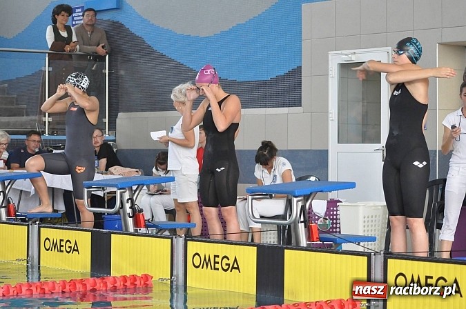 Zdjęcie w galerii na portalu naszraciborz.pl: Puchar Sprintu na krytej pływalni SMS-u wiadomości z regionu