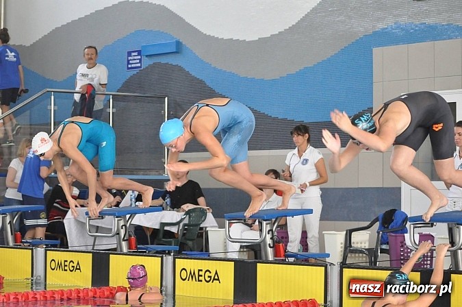 Zdjęcie w galerii na portalu naszraciborz.pl: Puchar Sprintu na krytej pływalni SMS-u wiadomości z regionu