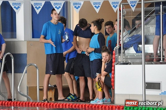 Zdjęcie w galerii na portalu naszraciborz.pl: Puchar Sprintu na krytej pływalni SMS-u wiadomości z regionu