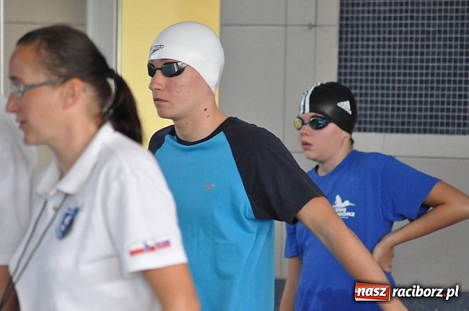 Zdjęcie w galerii na portalu naszraciborz.pl: Puchar Sprintu na krytej pływalni SMS-u wiadomości z regionu